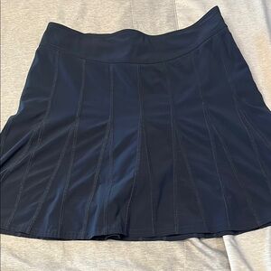 Athleta Elegant Black Women's Skirt size 8